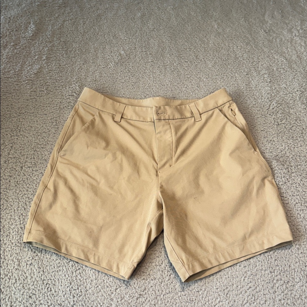 Lululemon Commission Short Classic 7" Men's Tan Shorts Size 30
